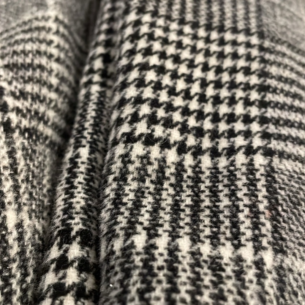Cupcakes and cashmere plaid flannel blazer, size 4 - Picture 5 of 5